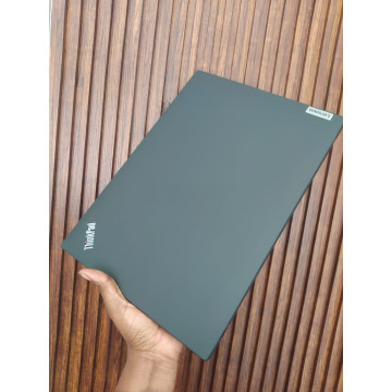Lenovo ThinkPad T16 Gen 2 – Core i5 13ᵉ Gen, 16Go RAM, 256Go SSD, Écran 15,6” FHD